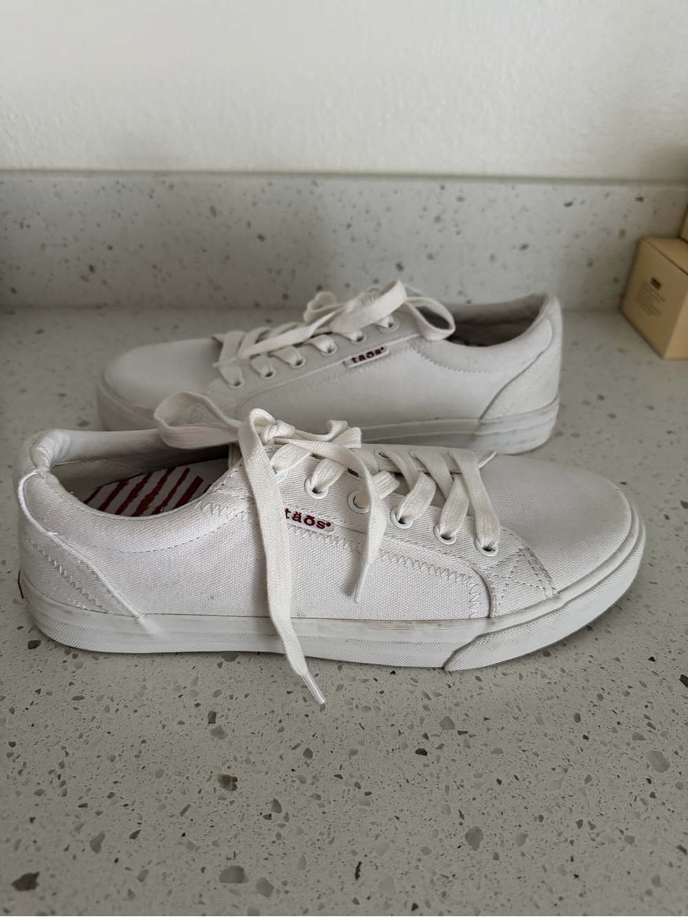 Taos White Canvas Sneakers